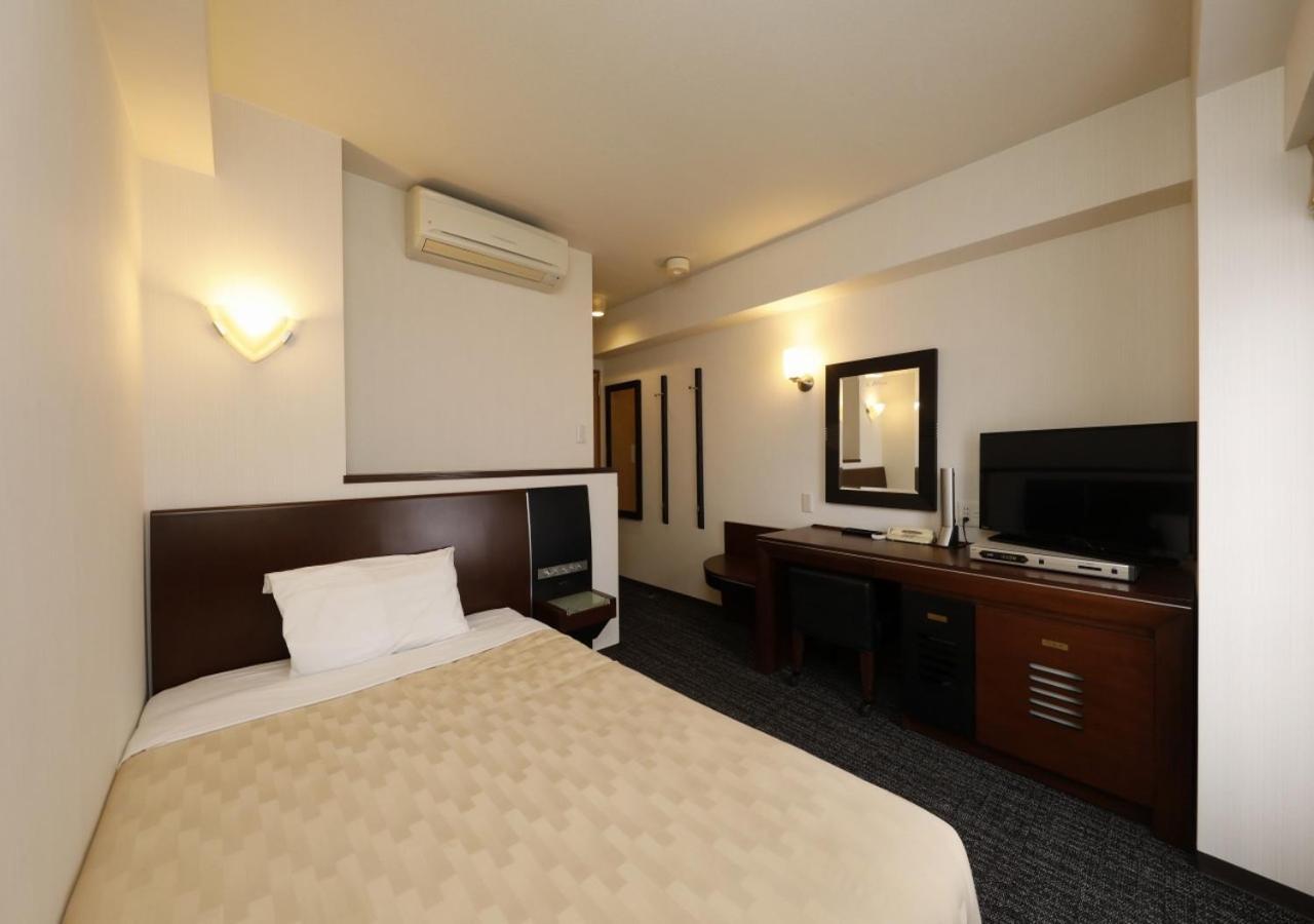 Hotel Blion Naha Bagian luar foto