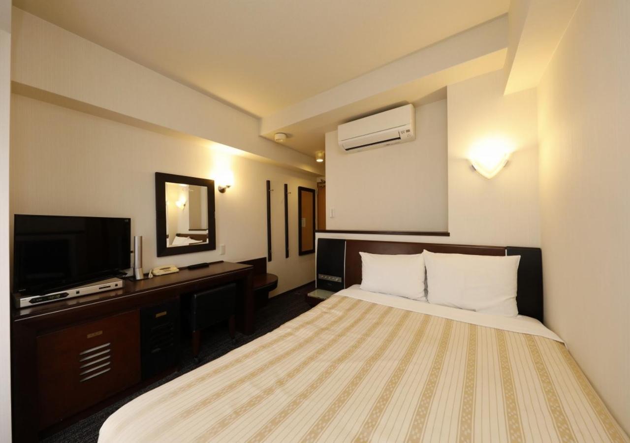 Hotel Blion Naha Bagian luar foto