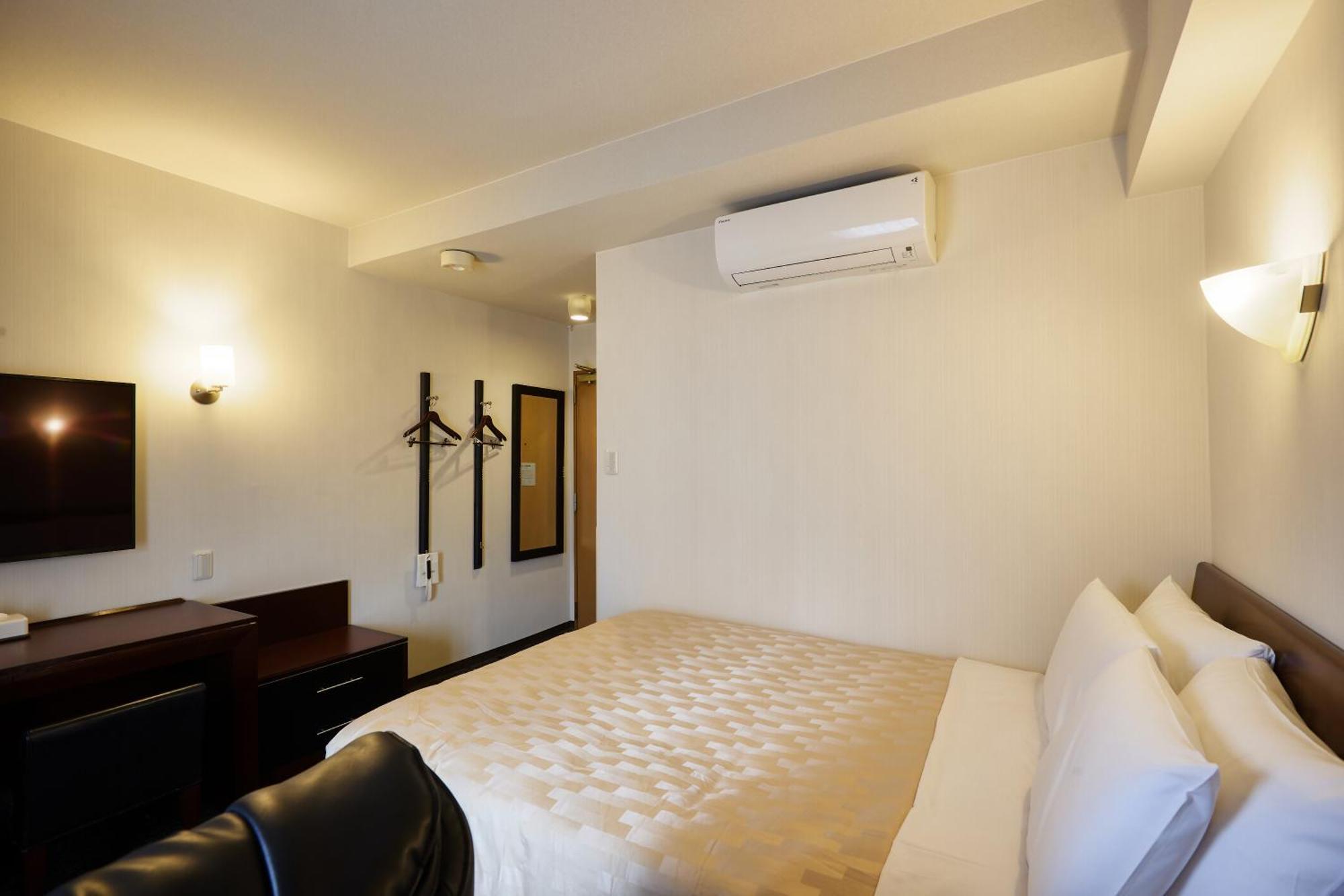 Hotel Blion Naha Bagian luar foto
